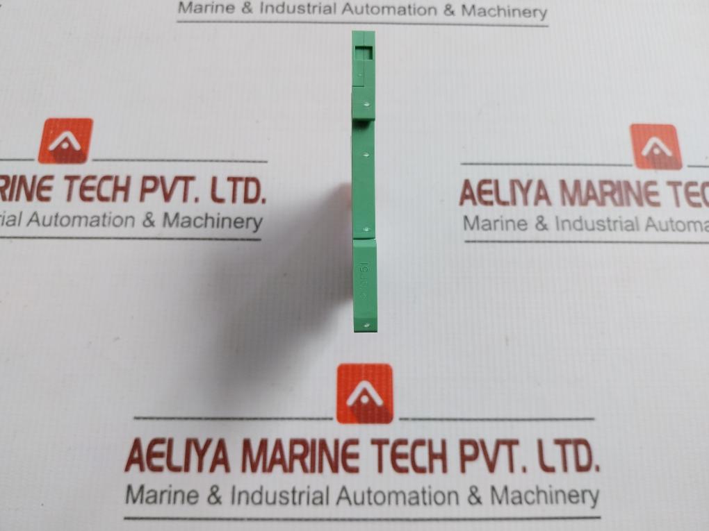 29 67 21 9 Relay Terminal Block With Screw Connection 250Vac/6A Phoenix Contact