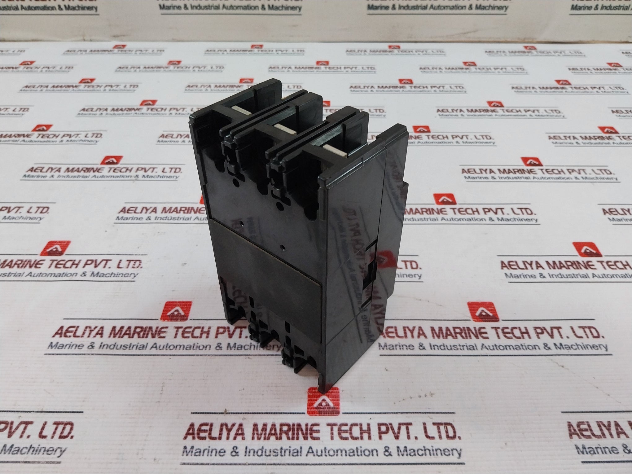 Mitsubishi Electric Nf100-cs No-fuse Breaker 100Amp 600V