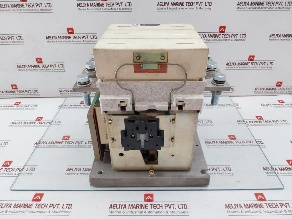 3-Pole-Magnetic-Power-Contactor-Fuji-Electric-Sc-16n-800-100-127vac-50-60hz-4