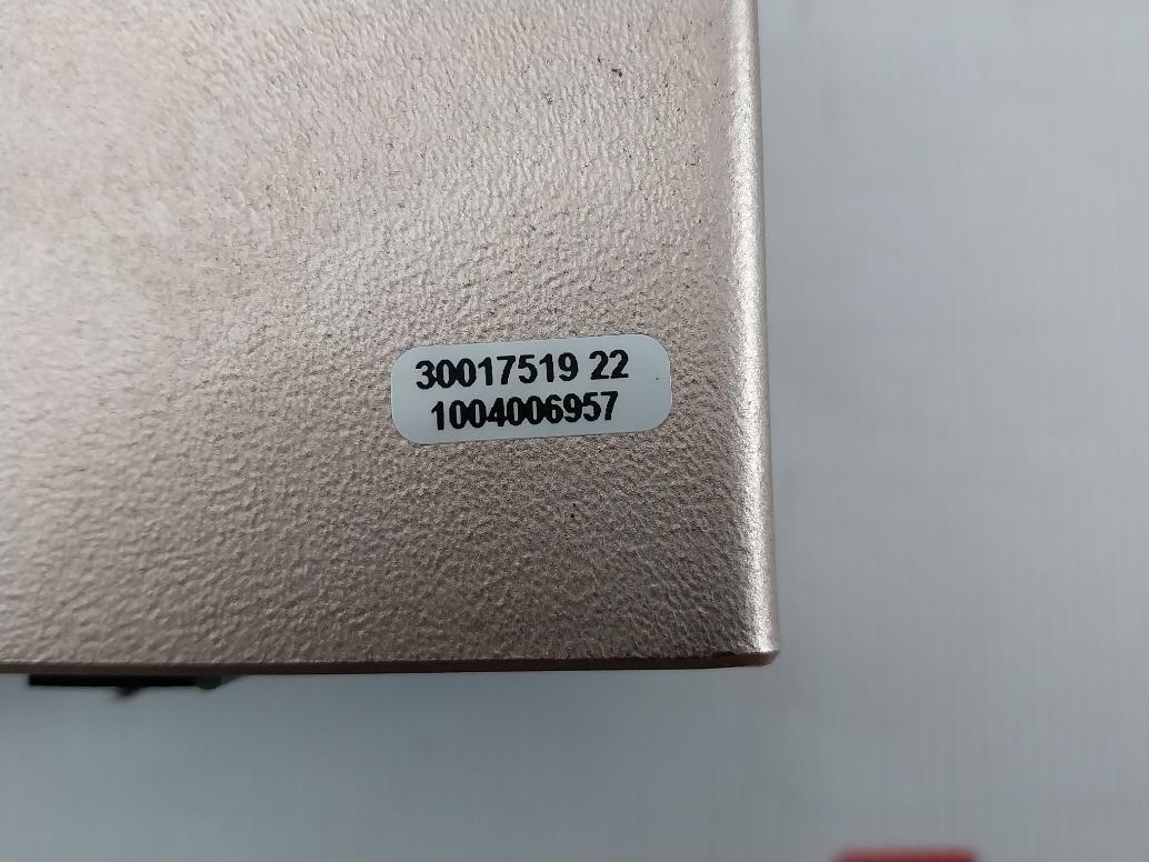 30047191 00 Compact Electronic Device Enclosure 1004006957