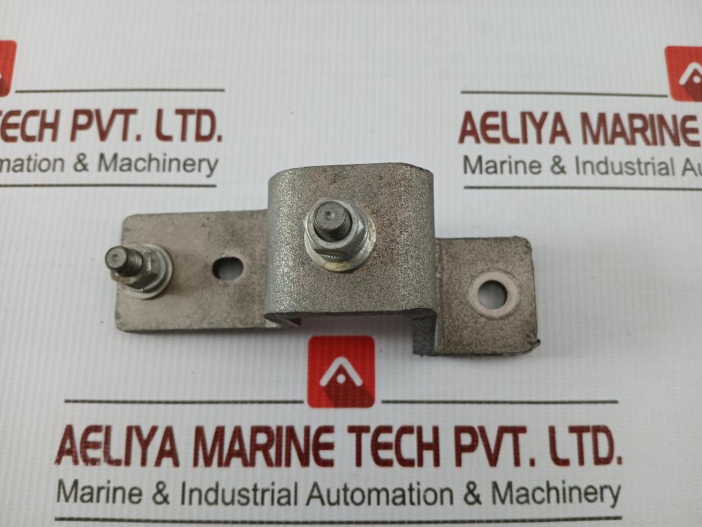 340239-c01 Ver.04 Fabricated Offset Bracket