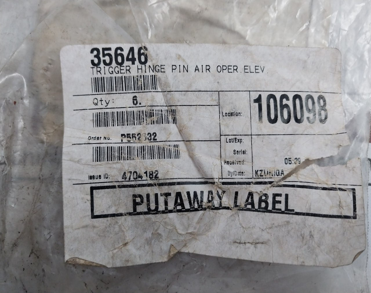35646 Trigger Hinge Pin For Air-operated Elevator