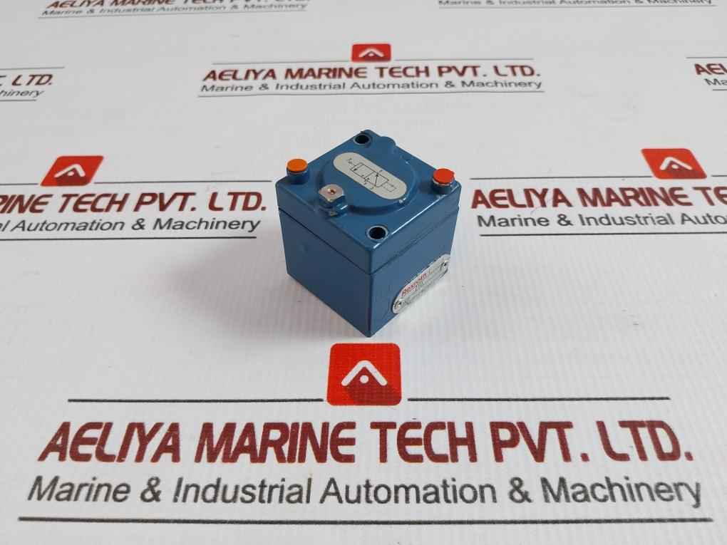 371 200 000 0 Rexroth Pneumatic Directional Control Valve