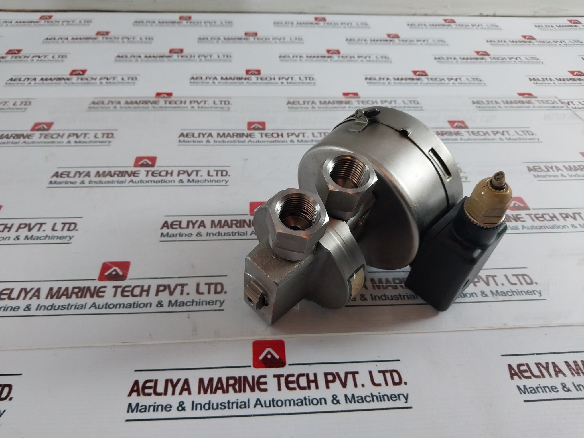 Wika 897.01.1998 Differential Pressure Transducer 10…30vdc