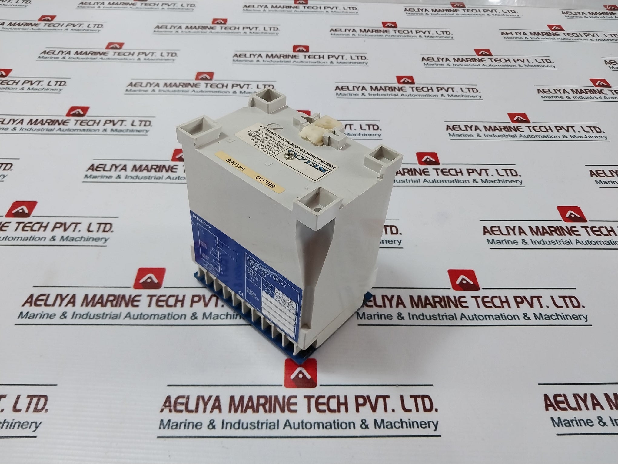 Selco T3000-00 Frequency Relay 220/240 VAC