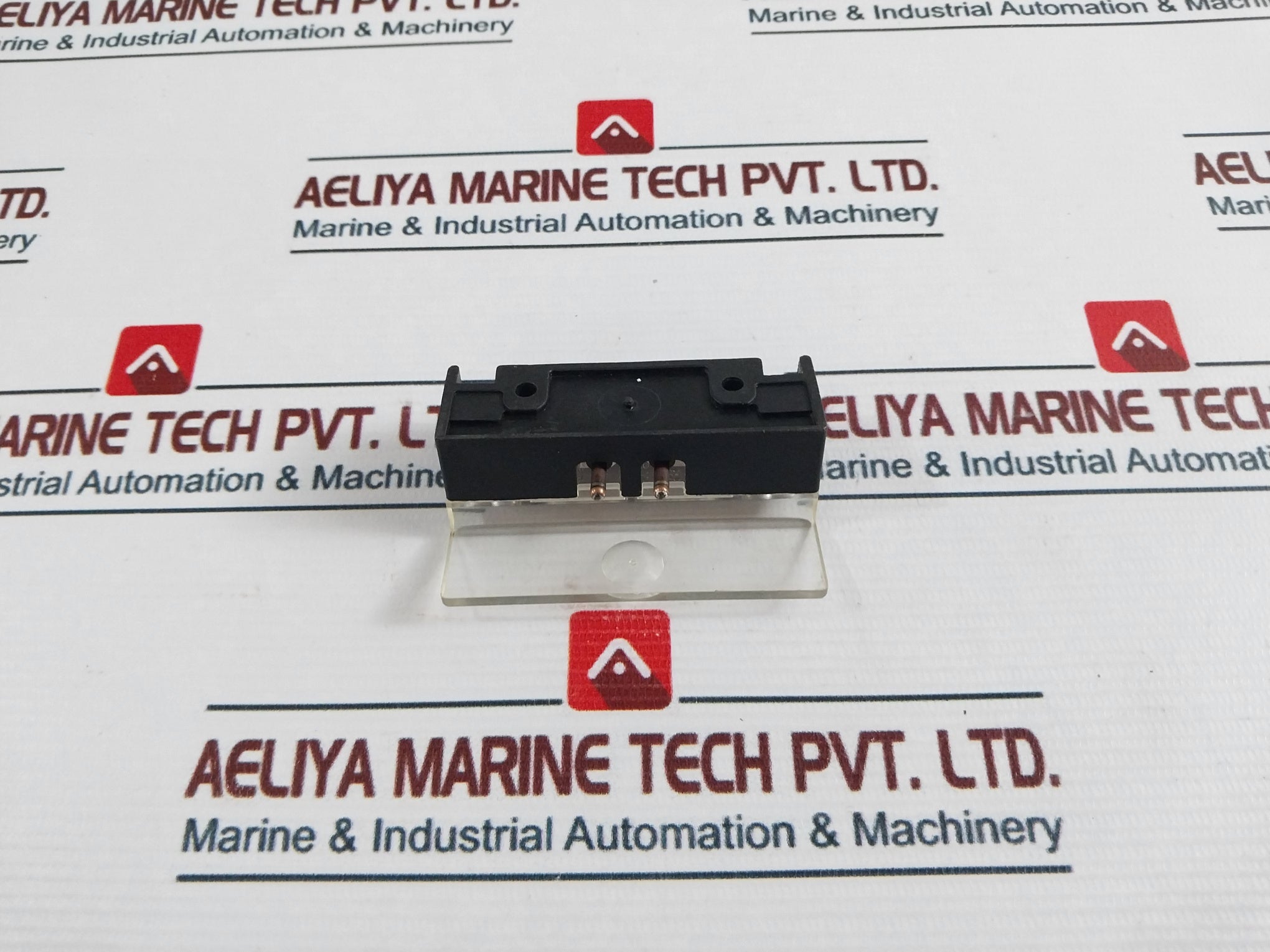 Lot Of 2X Schmersal Az05 Door Look Contact 4A 250Vac