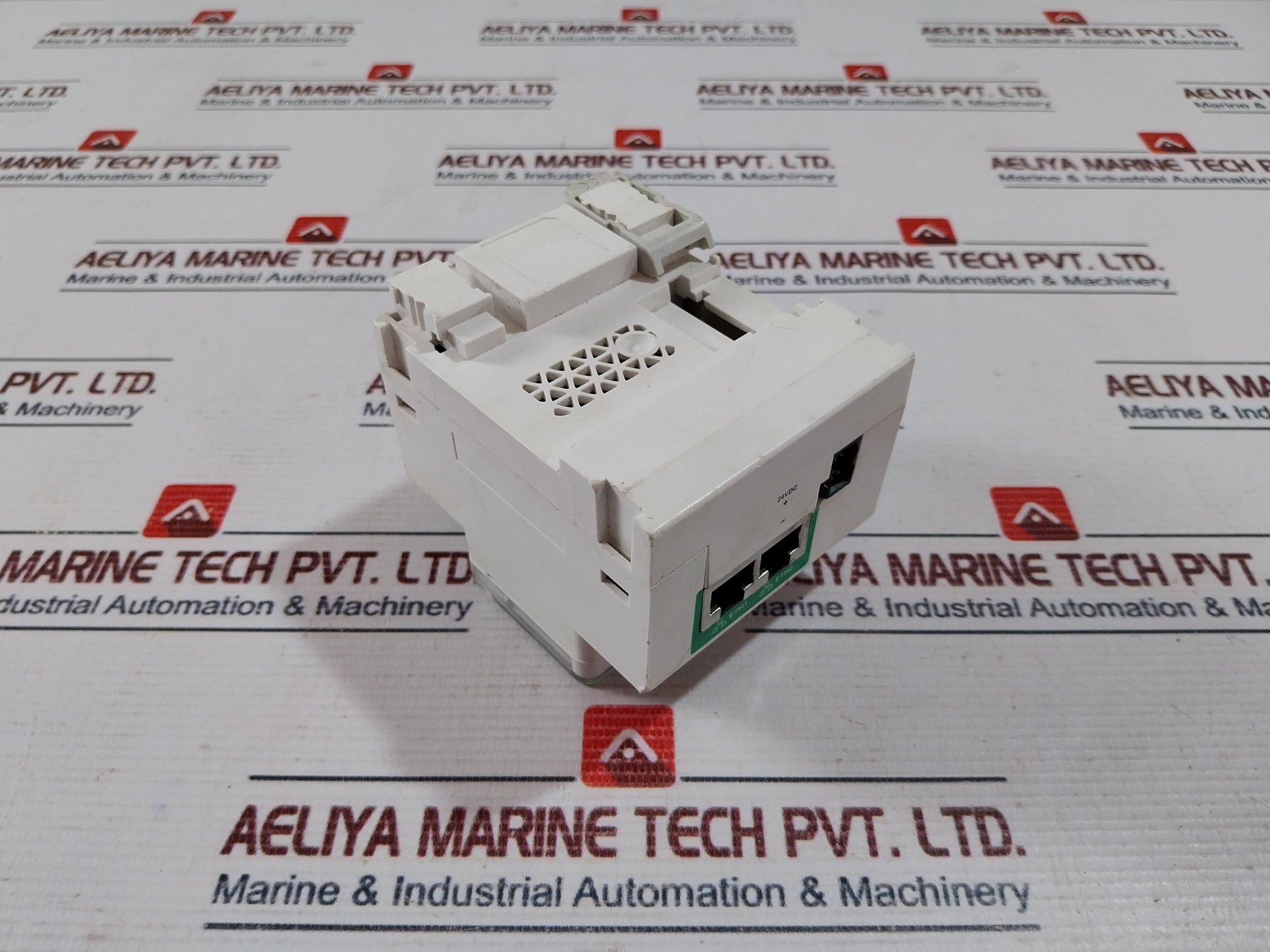 Schneider Electric Lv434010 Interface Module 24Vdc