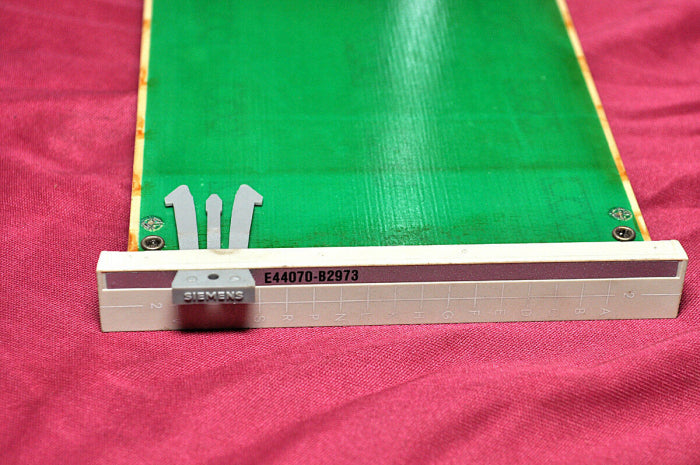 Siemens E44070-b2973 Pcb Card