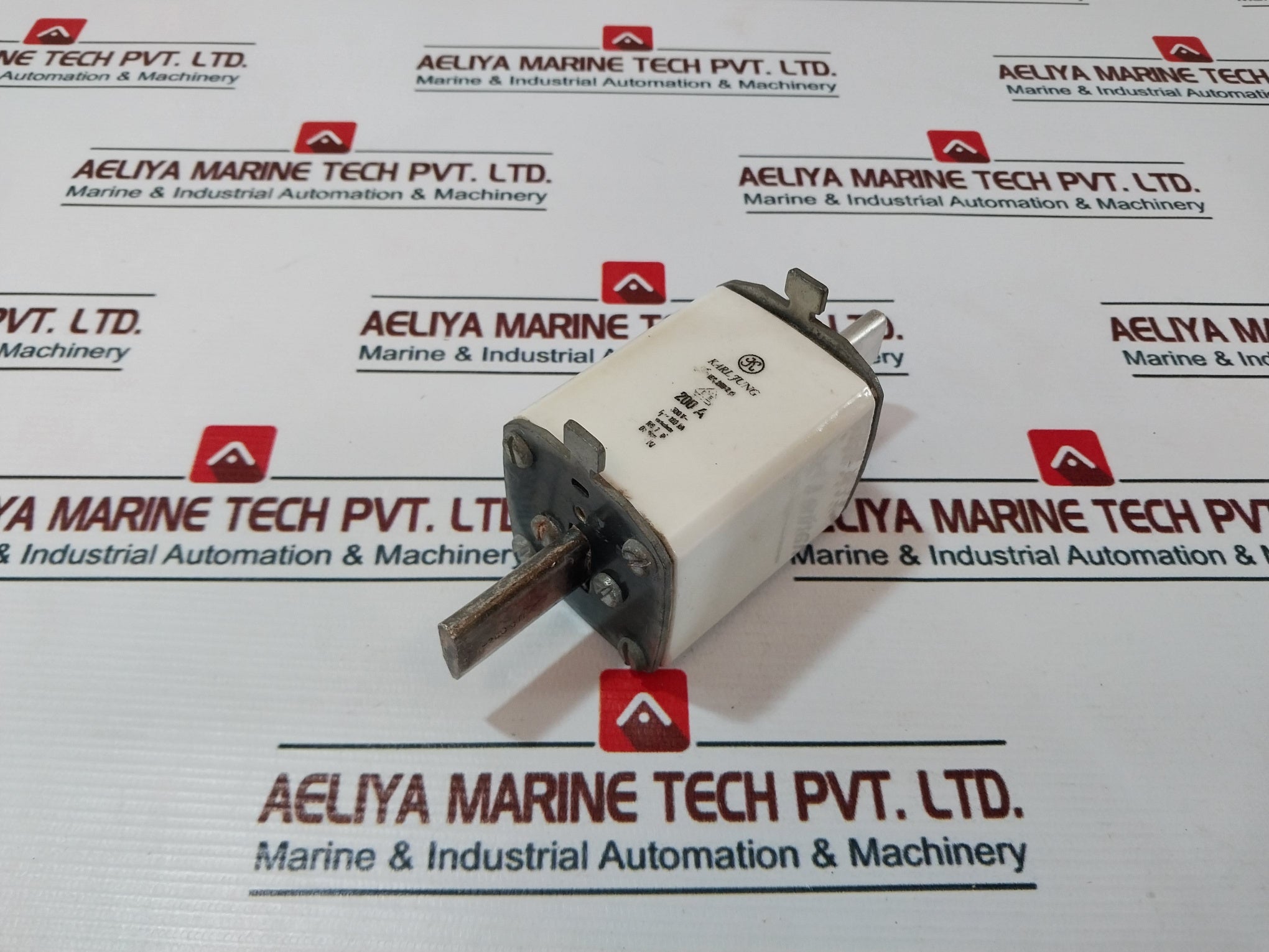 Karl Jung Iec 269-2 Gl Fuse 200A 500V