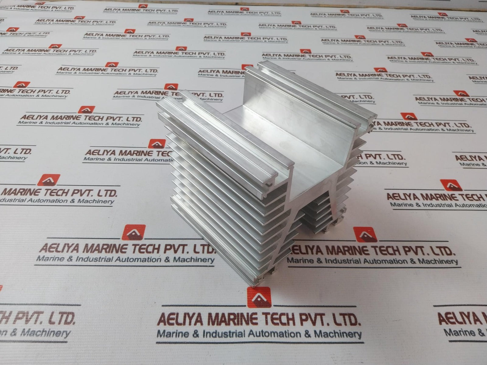 505-2832 P1/120B Black Radiator