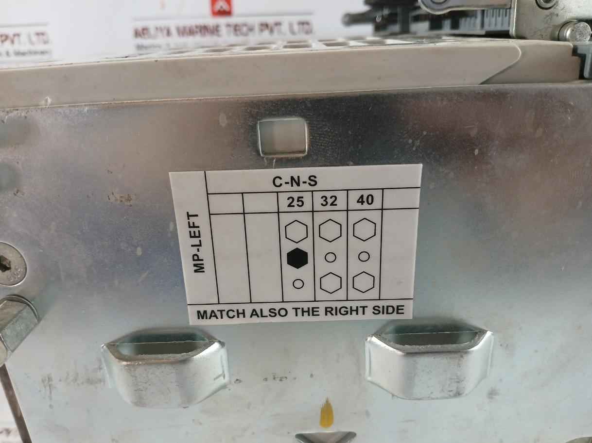 50/60Hz 2500A Sace Formula Air Circuit Breaker Part No: Fa4C Abb