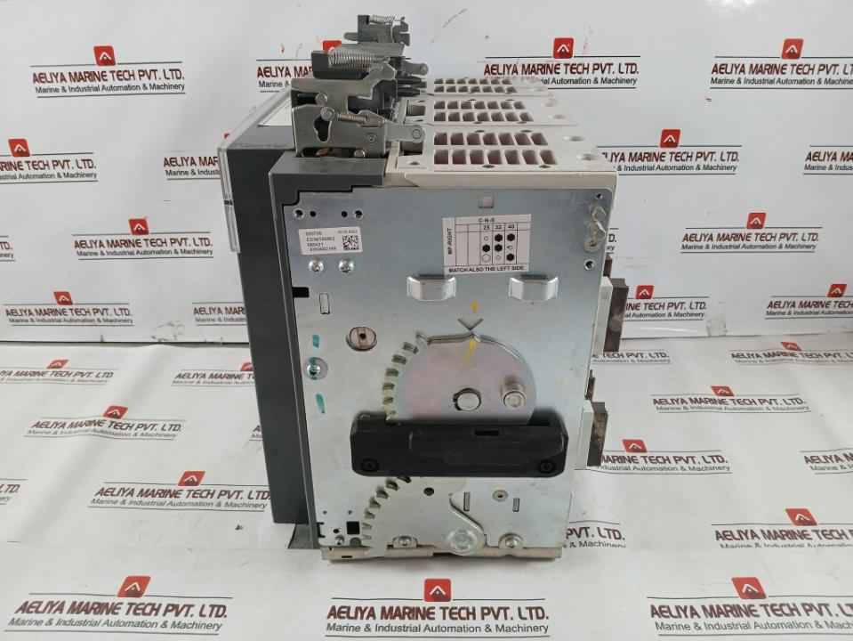 50/60Hz 2500A Sace Formula Air Circuit Breaker Part No: Fa4C Abb
