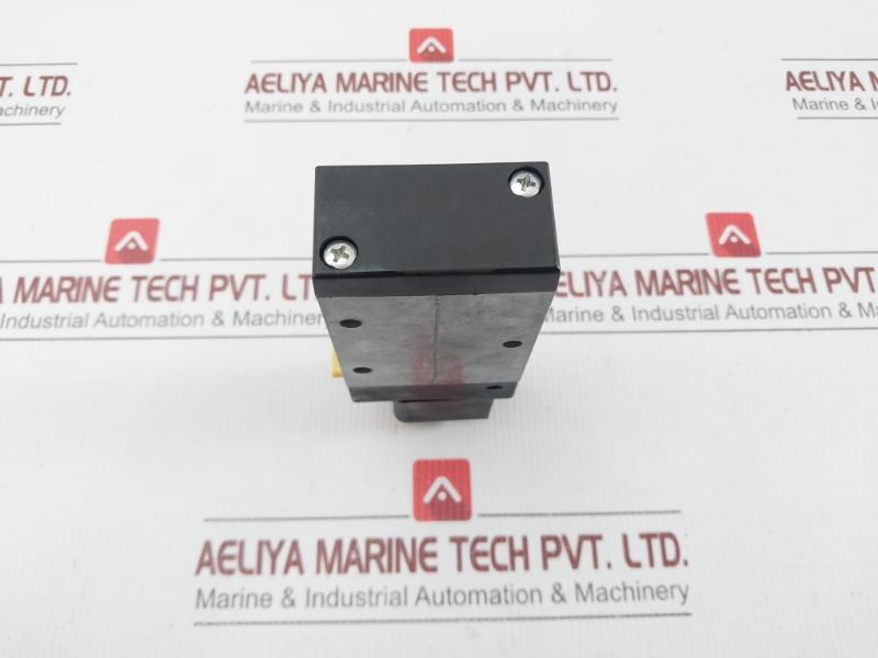 577 207…0 3/2-directional Valve 24V Dc 2.1W Rexroth