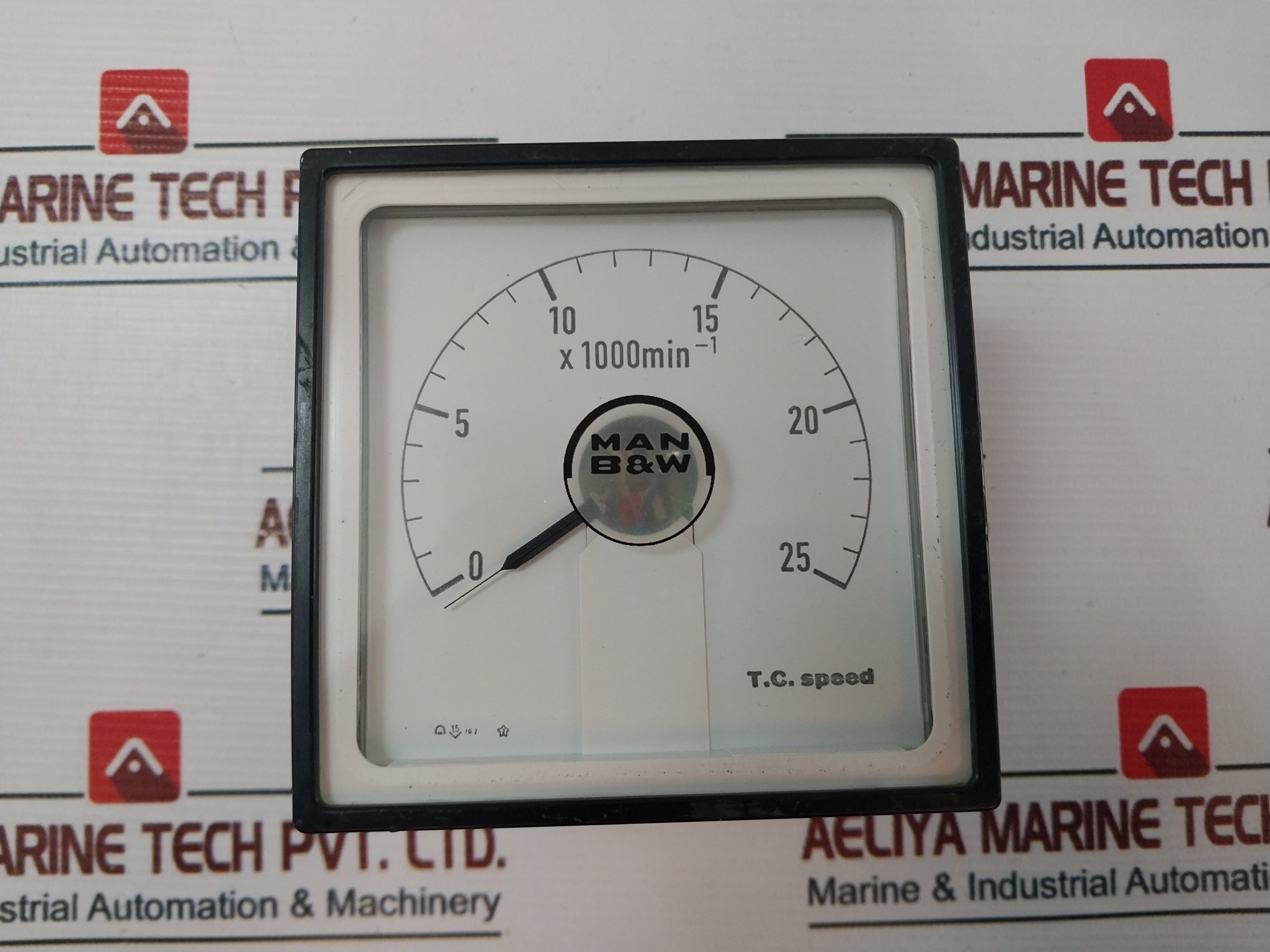 Man B&W Ea 96X96.2 S|W Dw Bar Indicator 24V 4-20 Ma