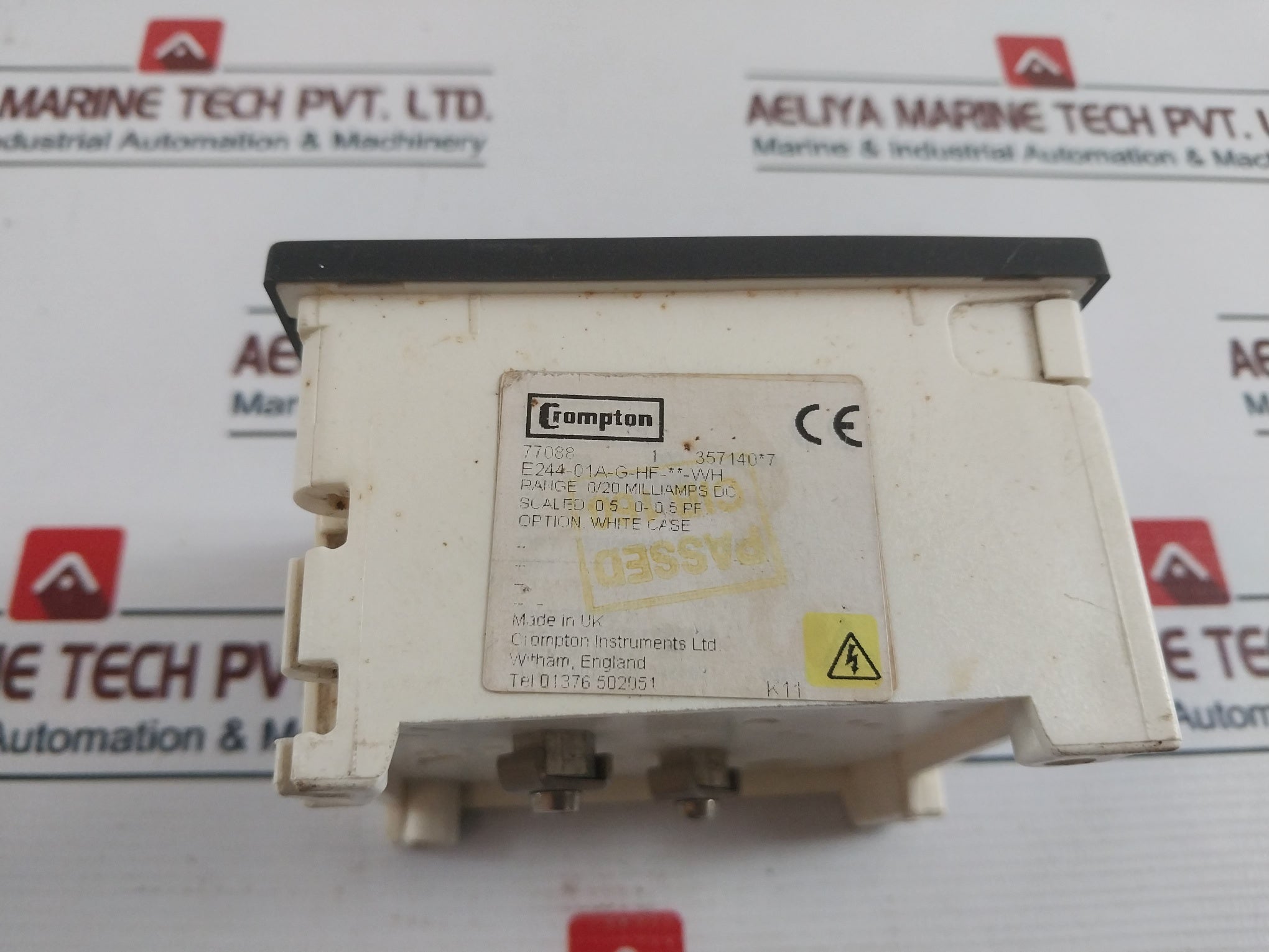 Crompton Instruments E244-01A-g-hf-**-wh Analog Panel Meter