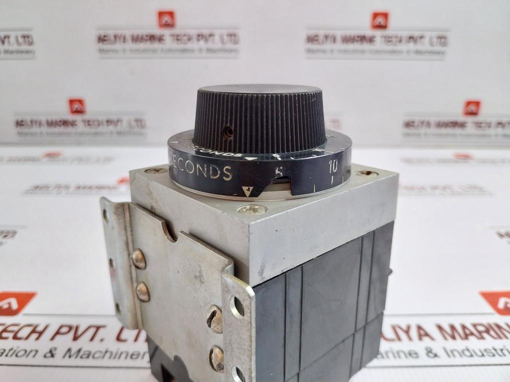 7012L9D Time Delay Relay 5-50 Seconds Agastat