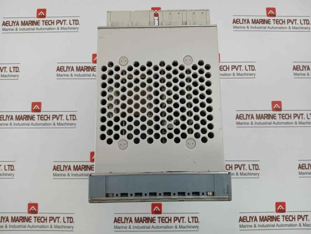 7Ss5251-5Fa01-1Aa1/Ee Busbar Protection Relay Brand Siemens 48-250Vdc