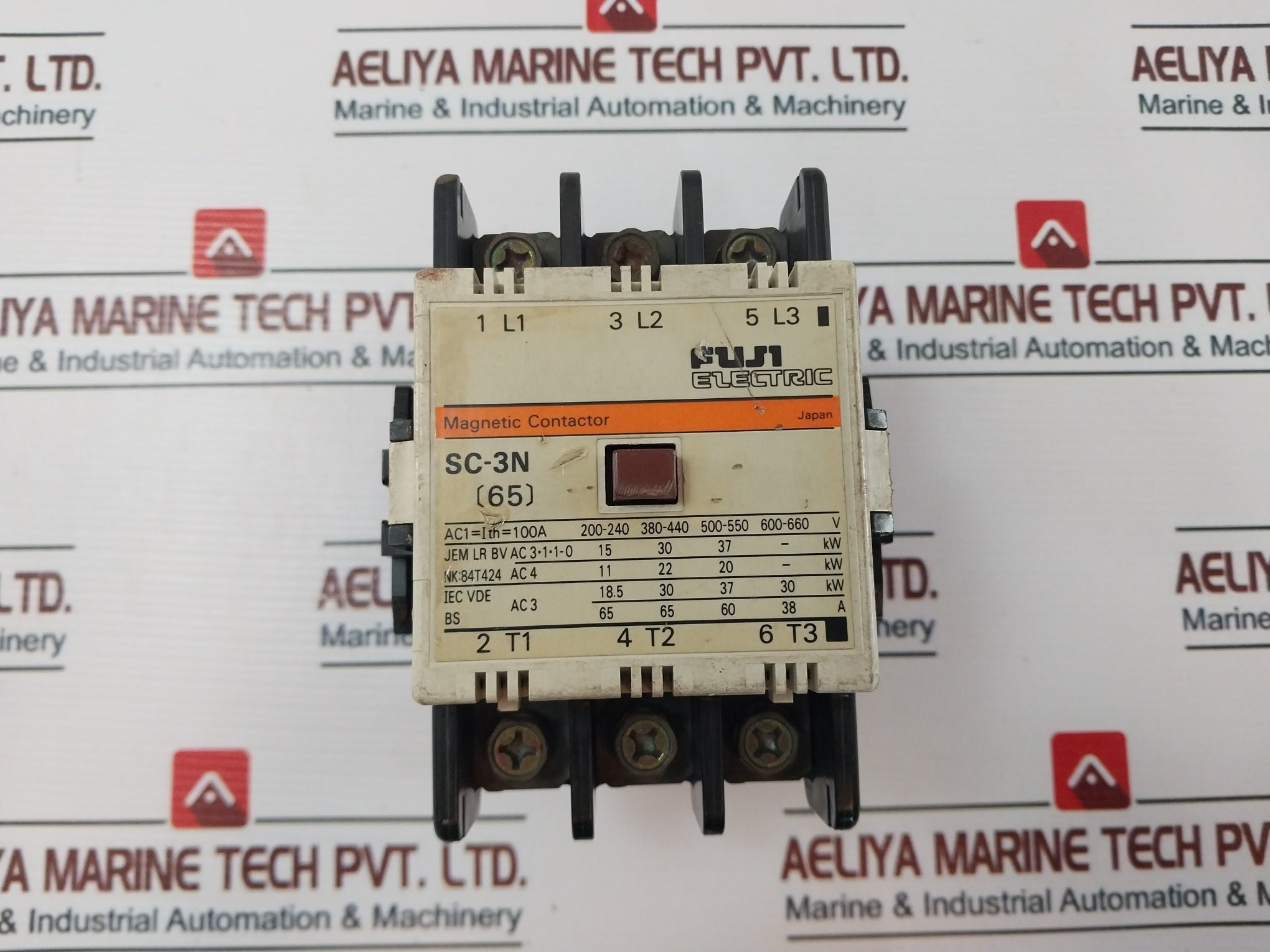 Fuji Electric SC-3N Magnetic Contactor 4NC2H0 100A