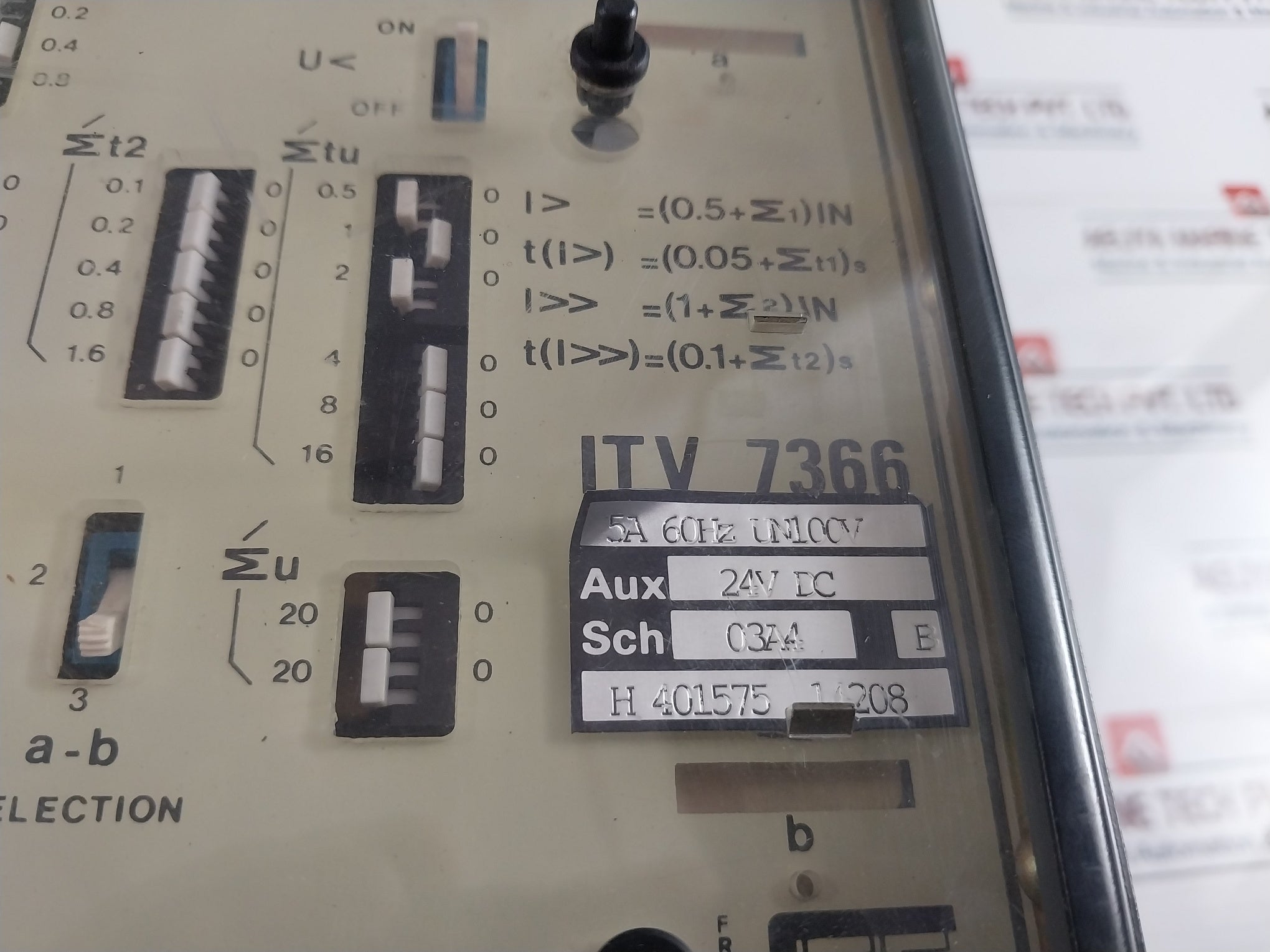 C.E.E. Itv 7366 Three Pole Over Current Relay 5A 60Hz Un 100V