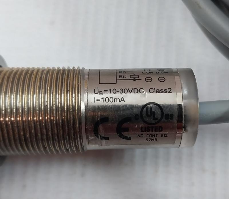87804 Inductive Proximity Sensor 10-30Vdc 2 Meter Pepperl+Fuchs