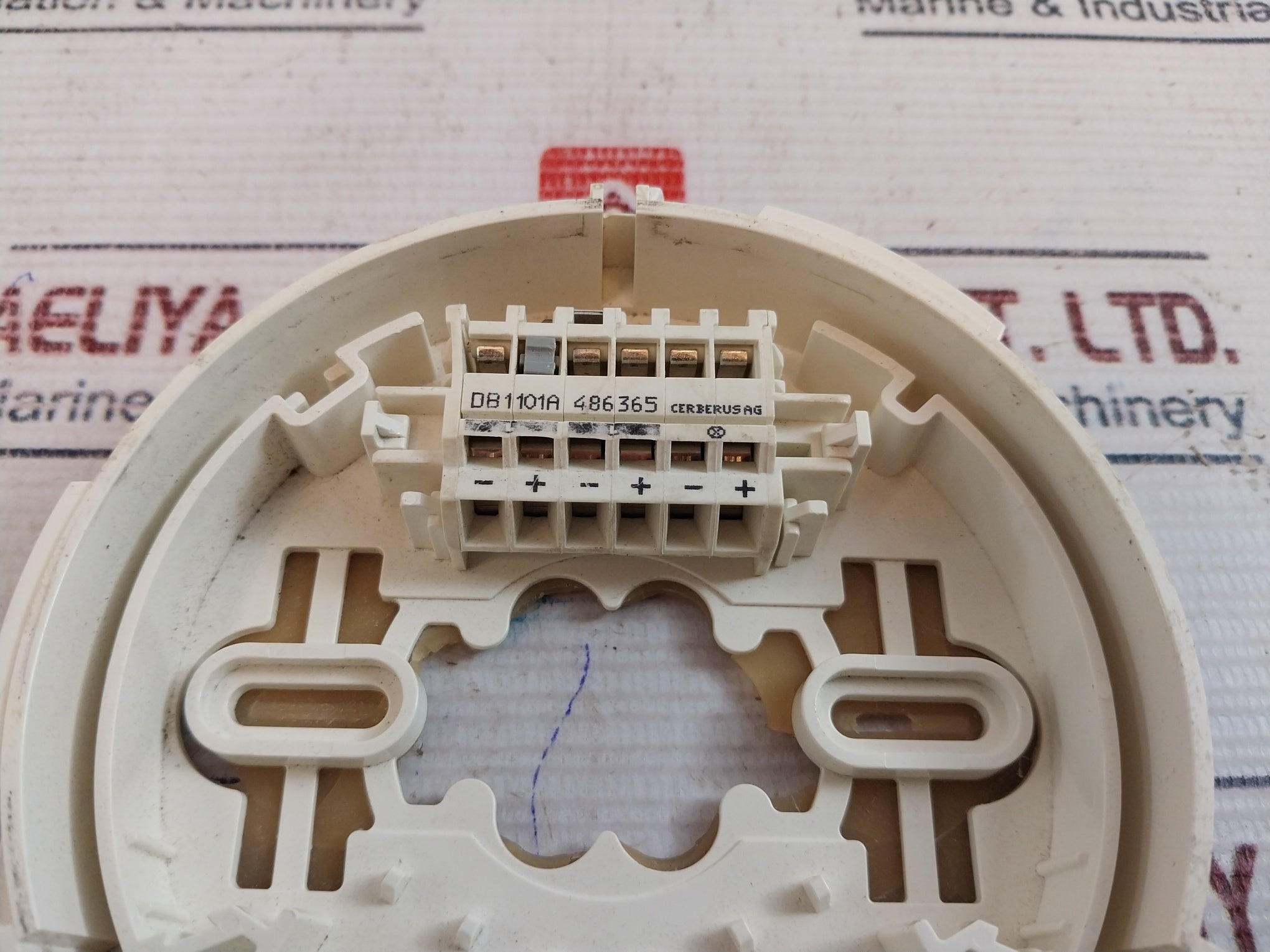 Cerberus Db1101A Smoke Detector