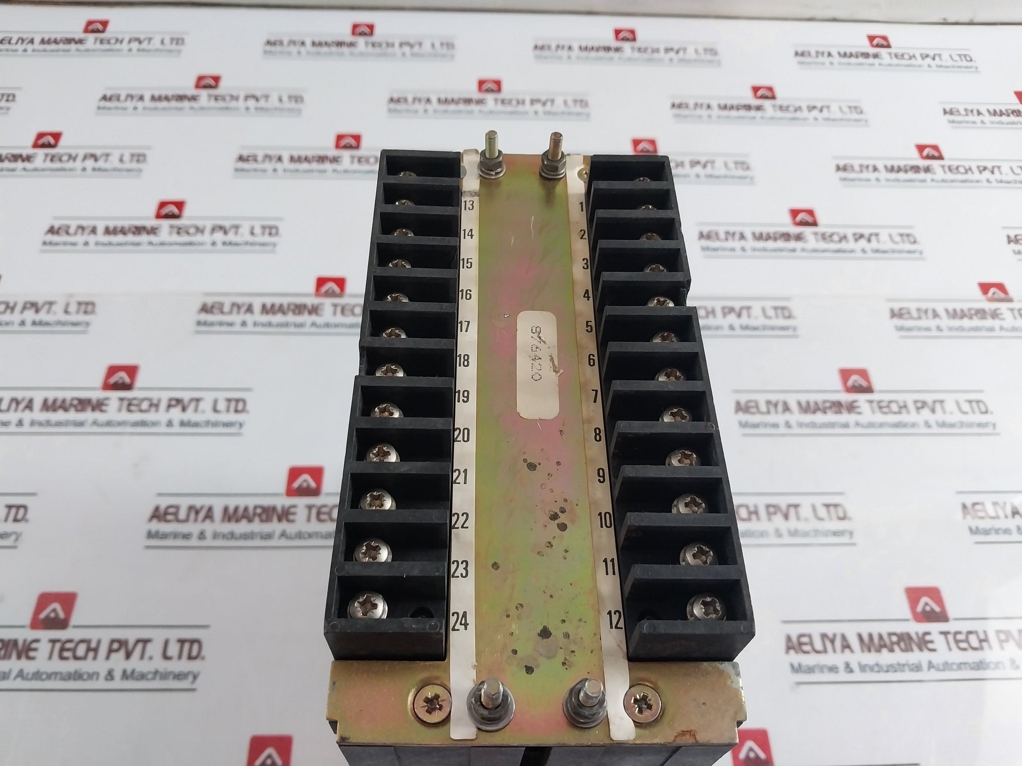 C.E.E. Ttg 7123 B/8173 Phase Overcurrent Relay 100V 50-60Hz