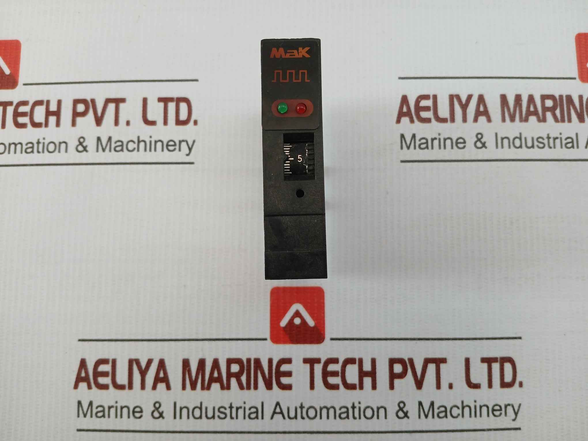 9.01.7-91.08.00-04 Plug-in Control Relay Module Mak