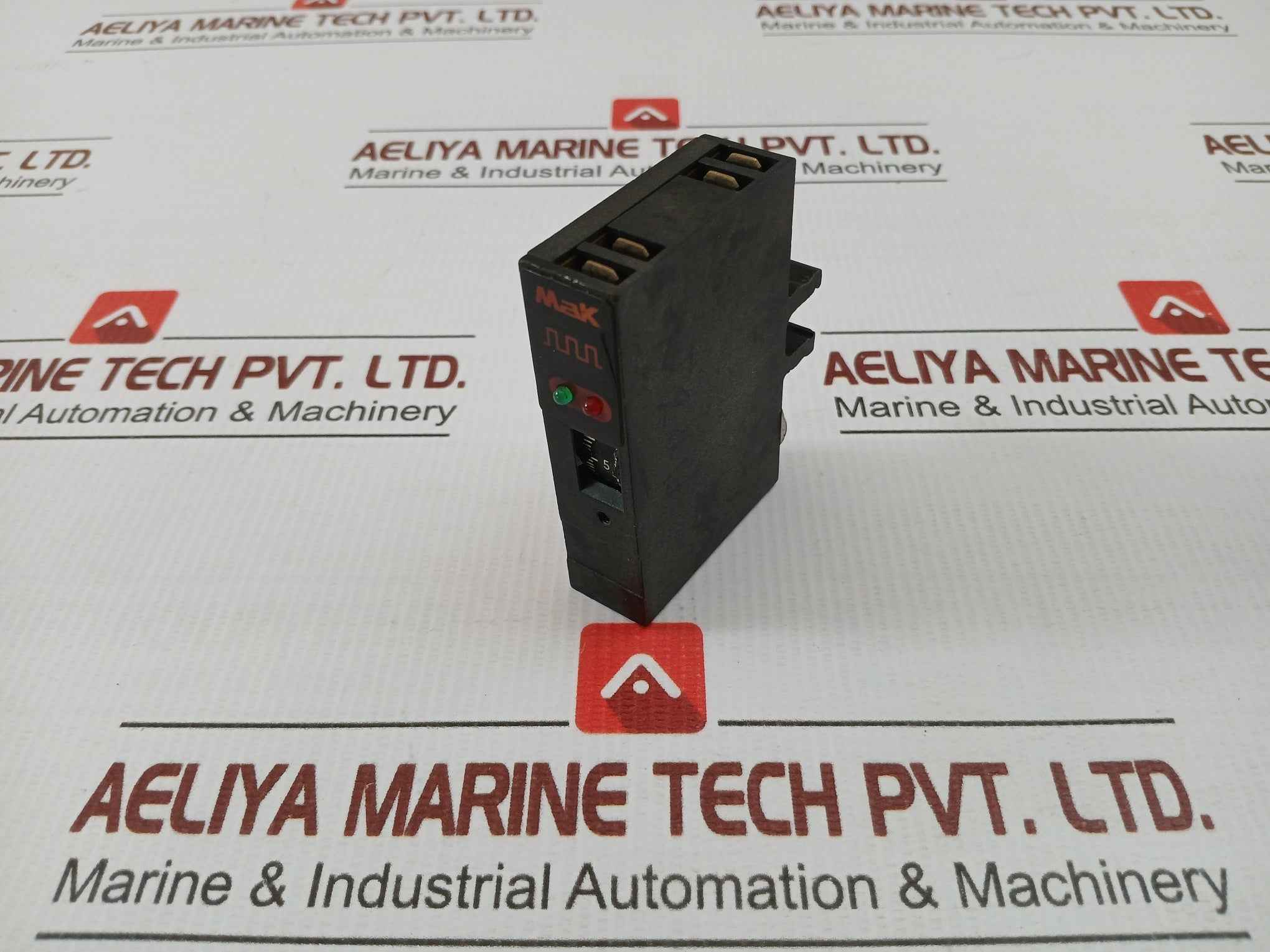 9.01.7-91.08.00-04 Plug-in Control Relay Module Mak