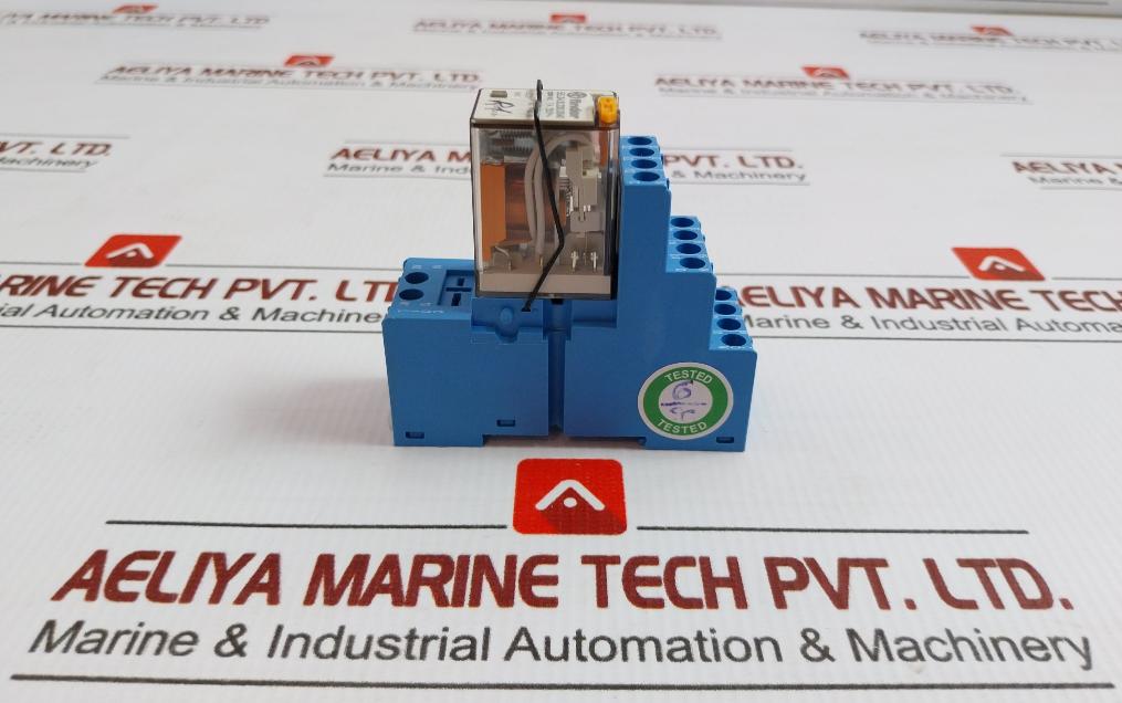 94.04 55.34.8.230.0040 Finder 230V Ac 10A Ass Interface Relay With Socket Module