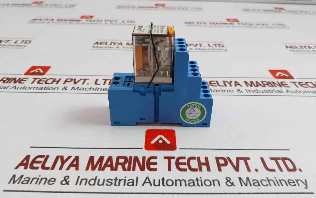 94.04 55.34.8.230.0040 Finder 230V Ac 10A Ass Interface Relay With Socket Module