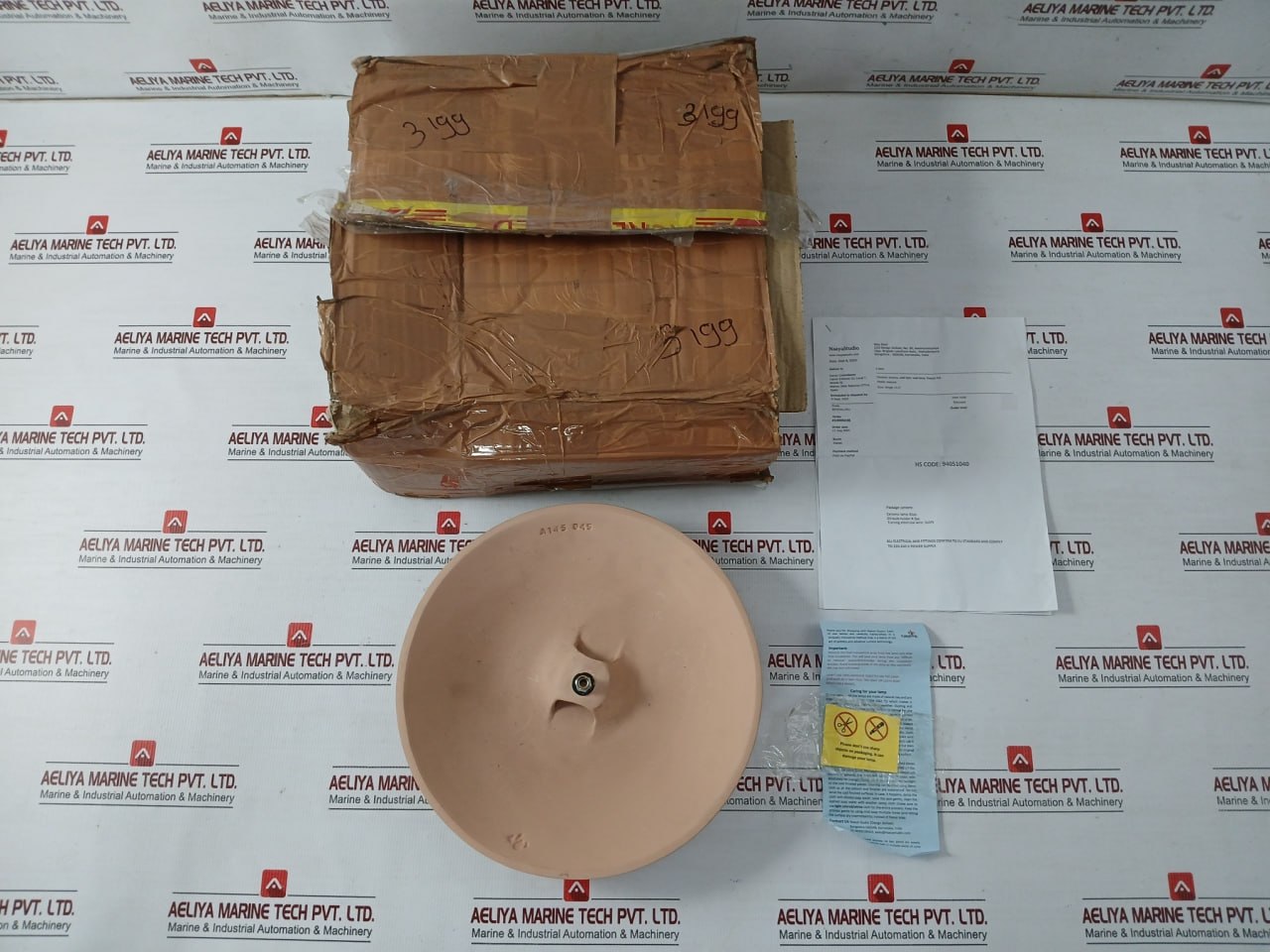 A145 045 Naayastudio 220-240V Size-single 12.5" Ceramic Sconce Wall Light