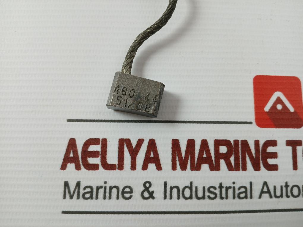 A80 44 Carbon Brush
