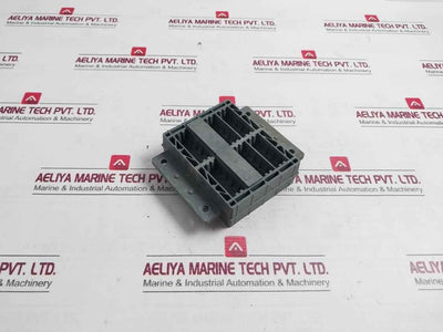 Abb 64674731 Multi Pole Fuse Holder Insulating Support Pa 6/66