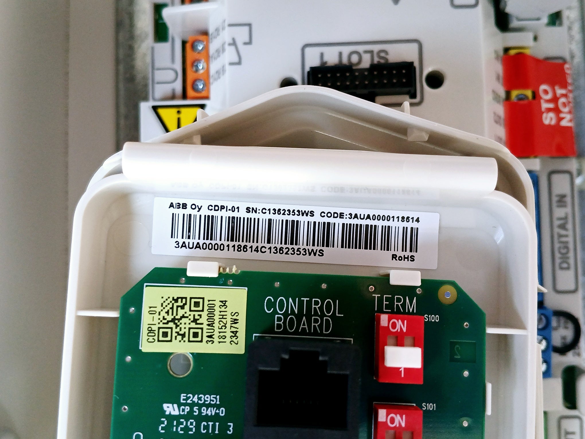 Abb Ach580-bcr-10A6-2+B058 Bypass Variable Frequency Drive 208-240Vac Ul Type 3R