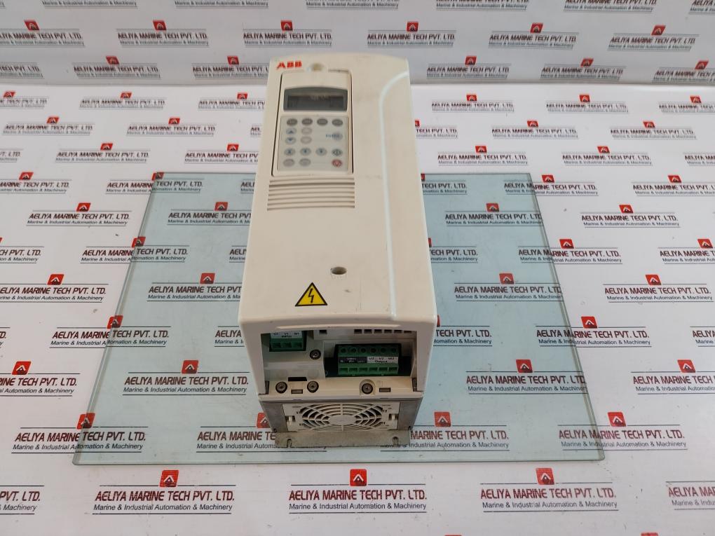 Abb Acs800-01-0016-3 Frequency Converter 3~ 380…415 23A 48…63 Hz