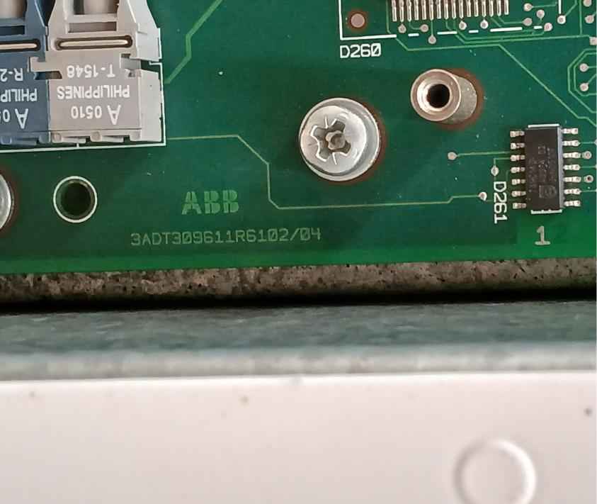 Abb Acs800-104-0440-7+e205+q950+v991 Frequency Drive 709–976 Vdc 458 Adc