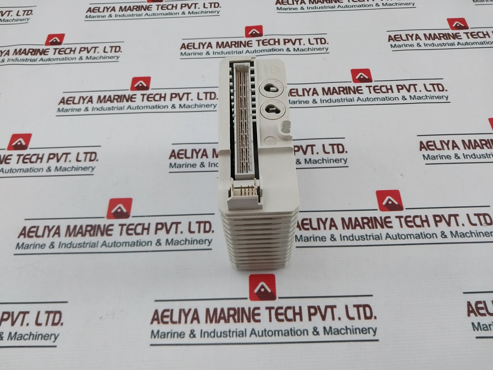 Abb Di810 Digital Input Module 3Bse008508R1 Pr: D