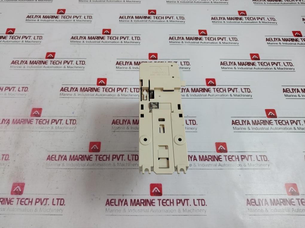 Abb Do810 3Bse008510R1 Digital Output Module 3Bse013230R1 Tu810V1 24V, 0.5A