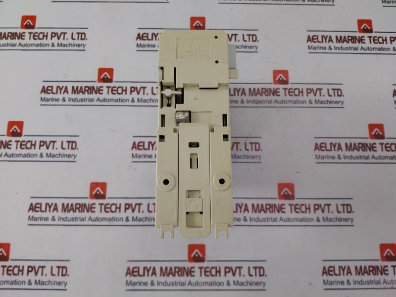 Abb Do810 Analog Digital Input Module, 120Vac/ 10Ma