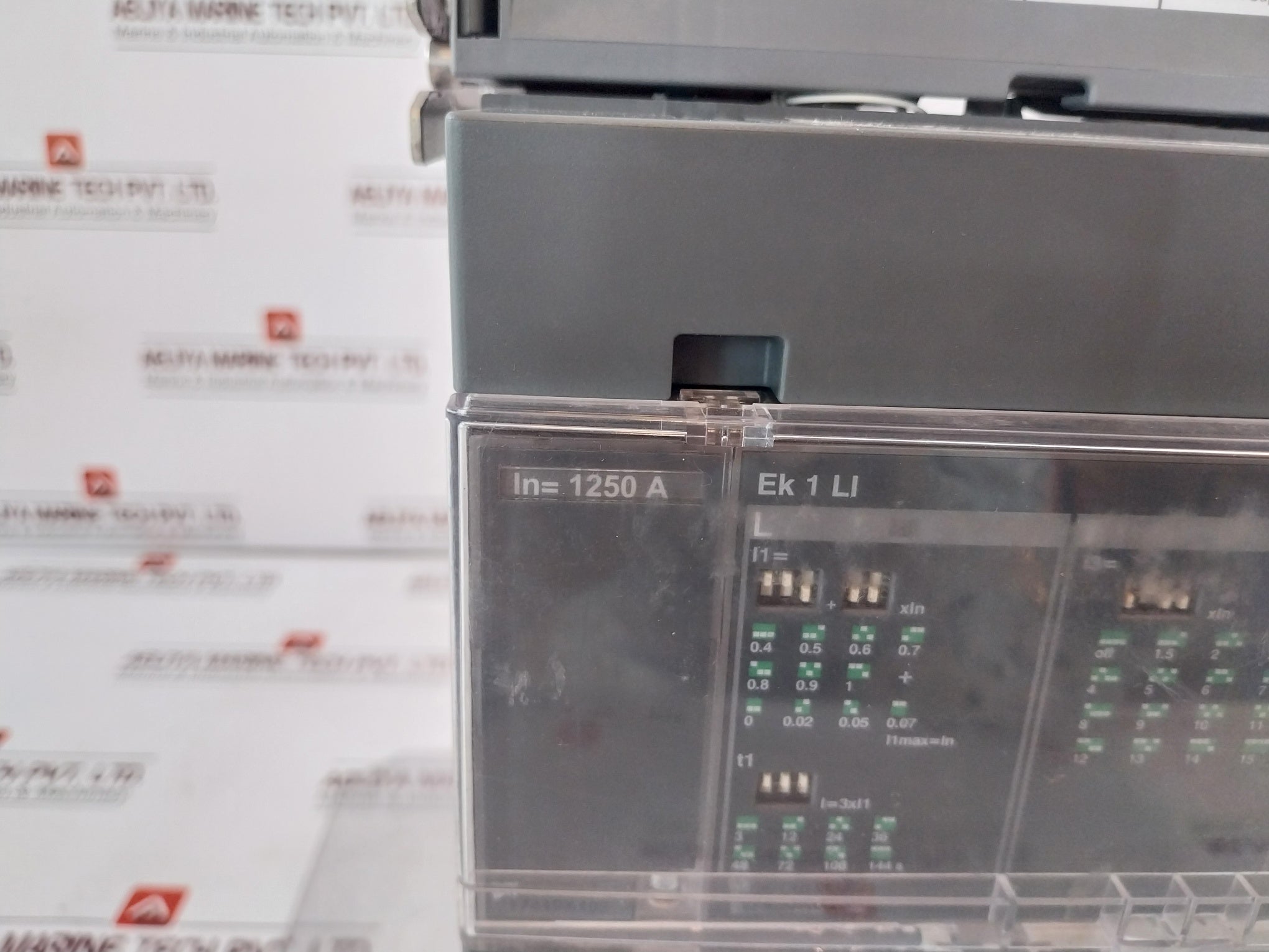 Abb Fa1C Formula Air Circuit Breaker 1250A 50-60Hz Iec 60947-2 12Kv