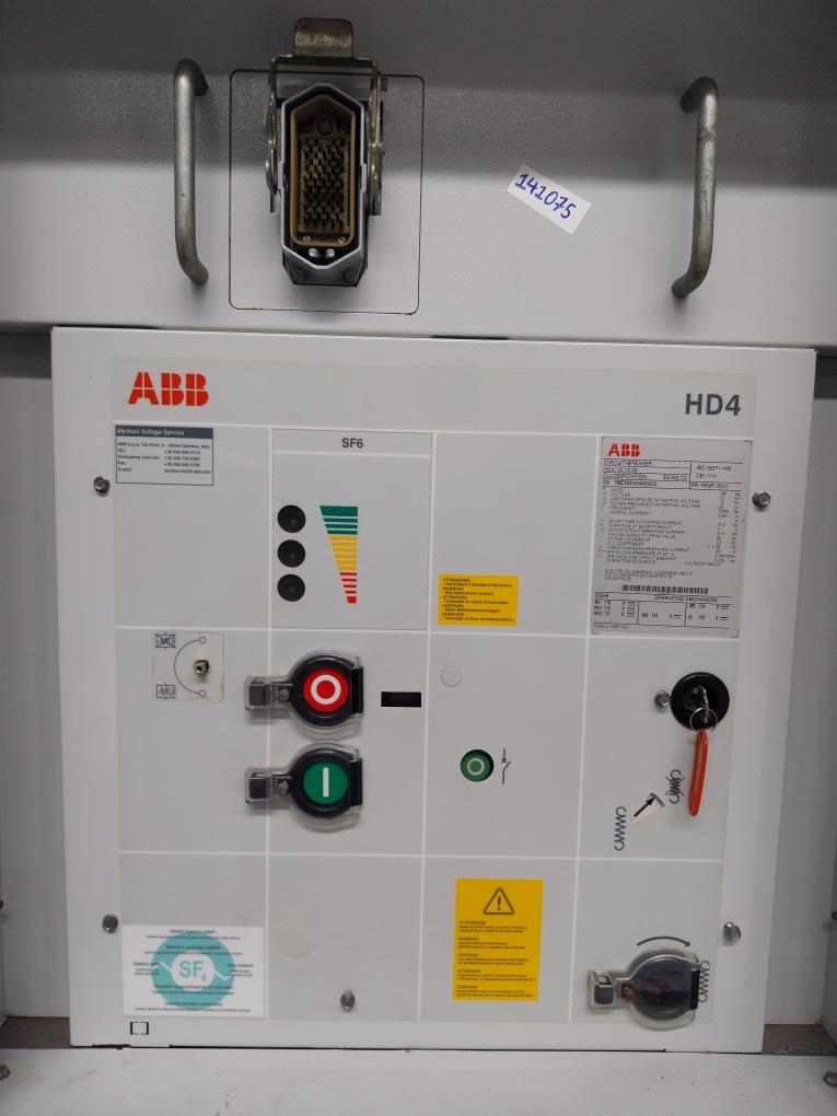 Abb Hd4/ 12.12.32 Mv Circuit Breaker Medium Voltage Gas Insulated Sf6