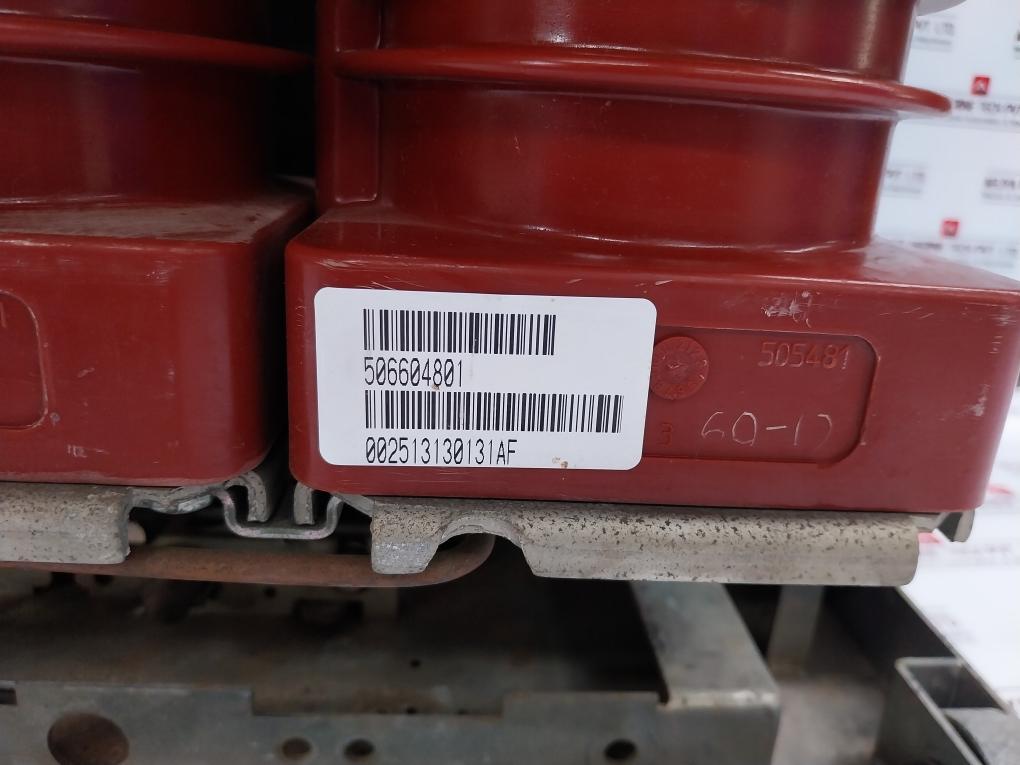 Abb Hd4/ 12.12.32 Mv Circuit Breaker Medium Voltage Gas Insulated Sf6