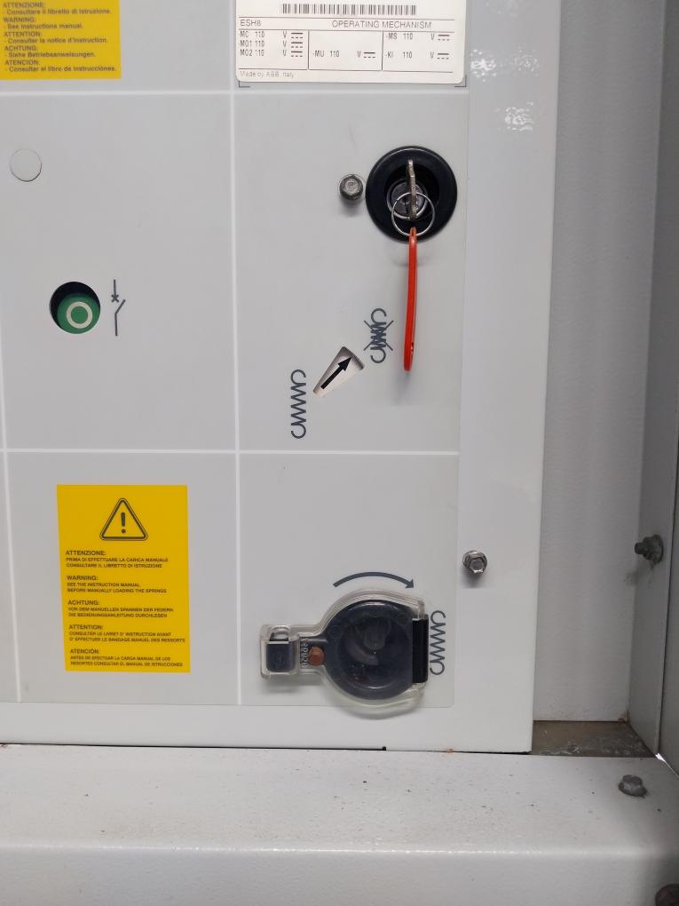 Abb Hd4/ 12.12.32 Mv Circuit Breaker Medium Voltage Gas Insulated Sf6