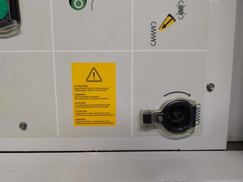 Abb Hd4/ 12.12.32 Mv Circuit Breaker Sf6 Medium Voltage Gas Insulation