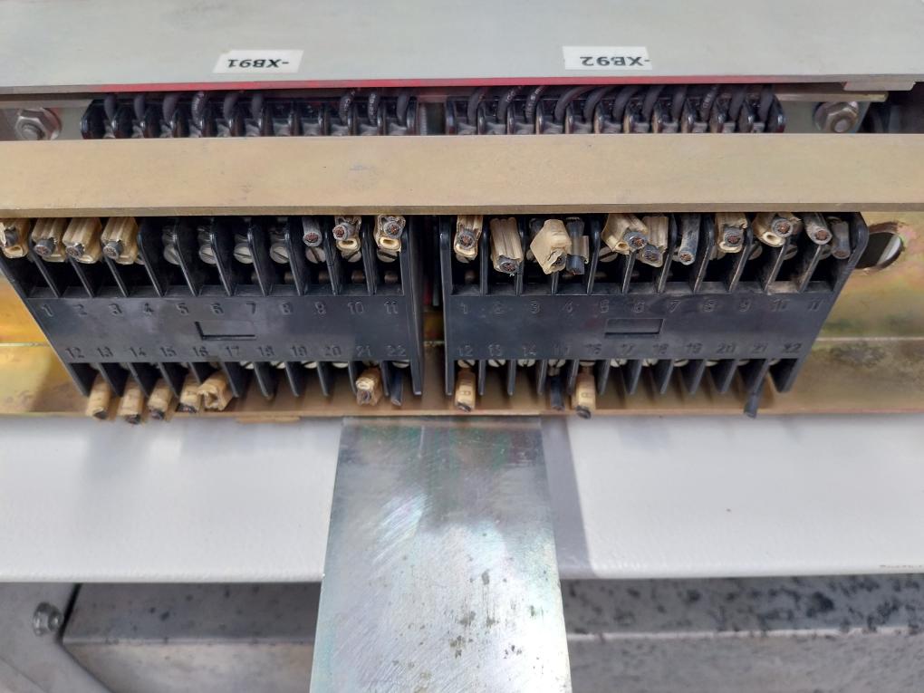 Abb Hd4/Sg 12.12.32 Mv Circuit Breaker Sf6 Medium Voltage Gas Insulation
