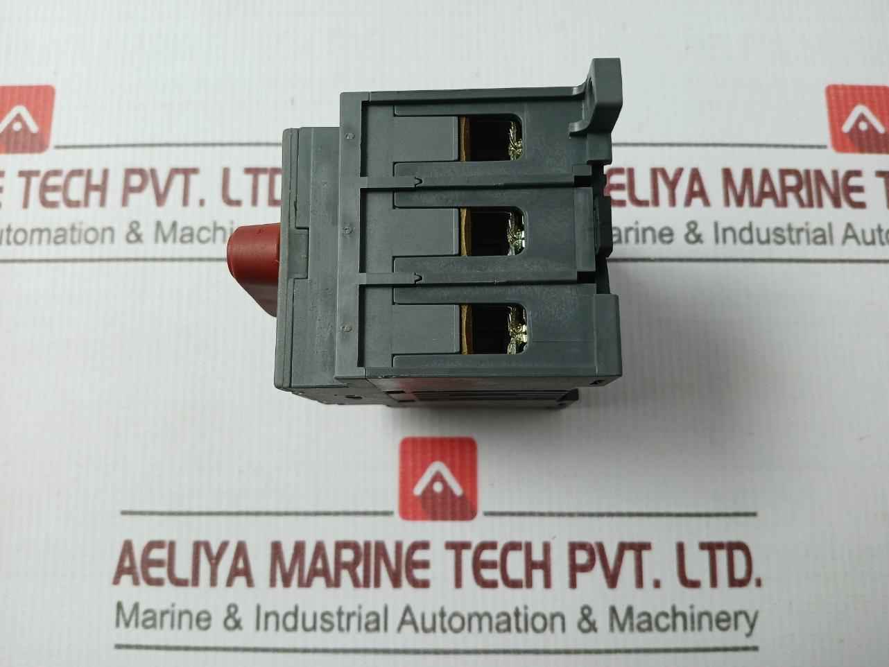 Abb Ot63E3 Load Break Switch 600 Vac 80A 50-60Hz 1Sca022352R7090