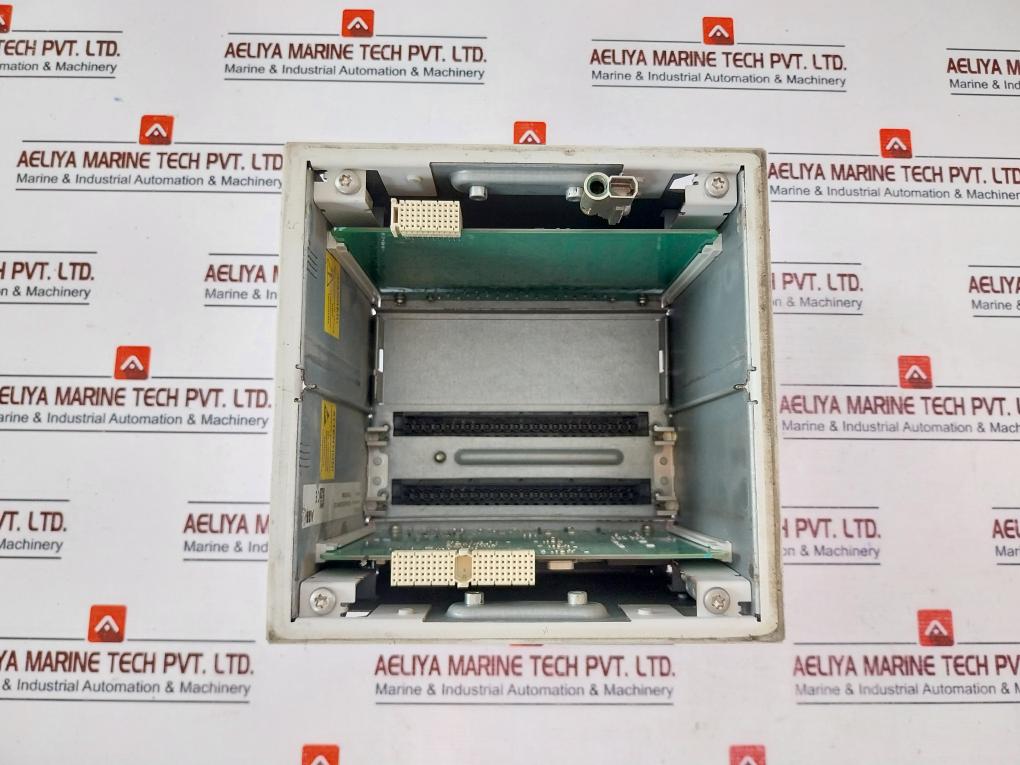 Abb Reu615 Compact Voltage Protection & Control Relay 100-240 Vac