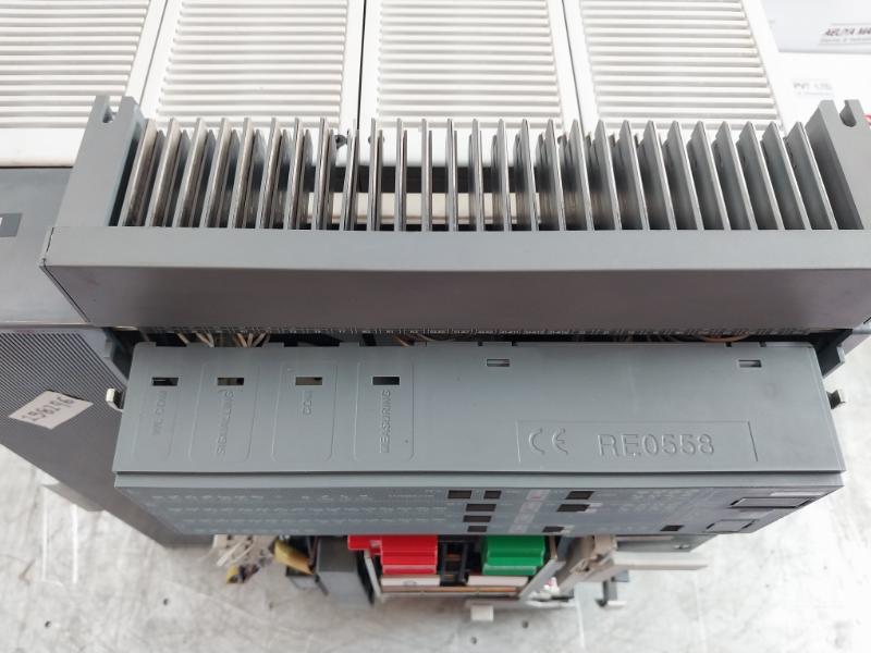 Abb Sace Emax E1 Circuit Breaker 12Kv 400Vac Yo-1Sda038292R1, Yc-1Sda038302R1