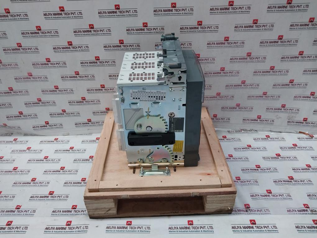 Abb Sace Emax E2.2N 2500A 1Sda072413R1 Low Voltage Air Circuit-breaker Set
