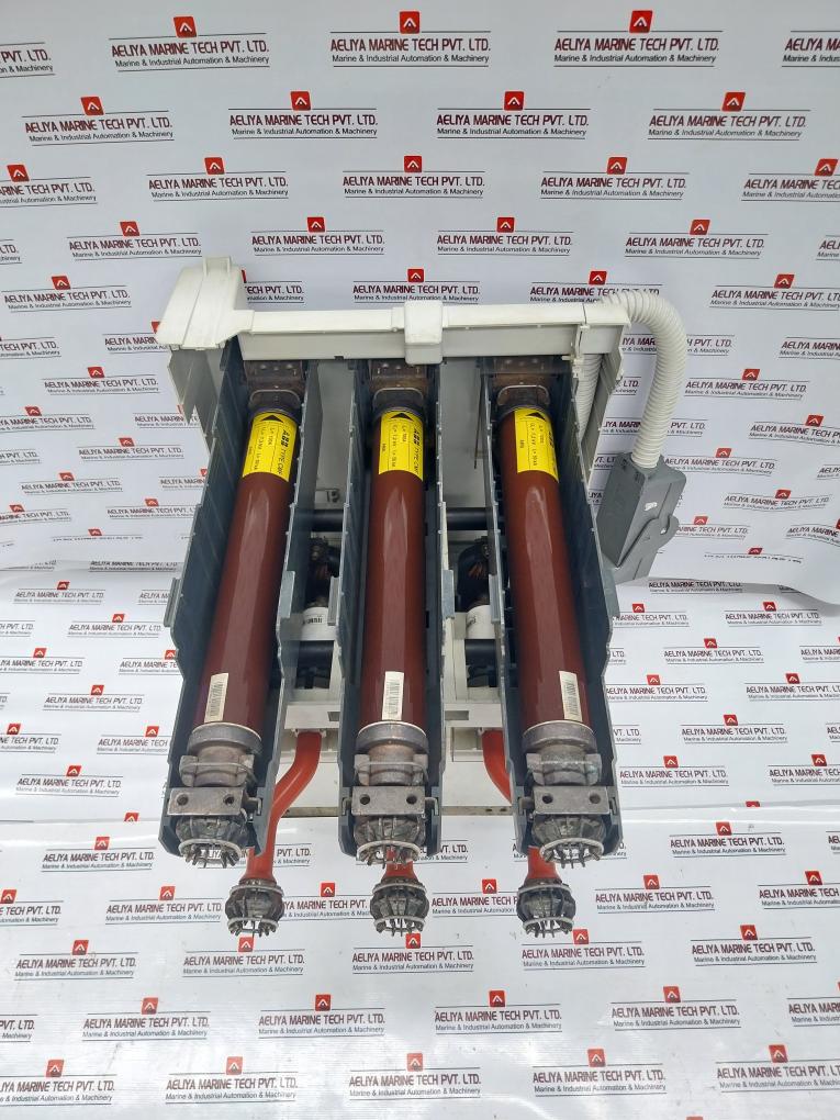 Abb V7/P Vacuum Contactor 1Vc1Ag00019718 7.2 Kv 100A 50Ka 50/60 Hz